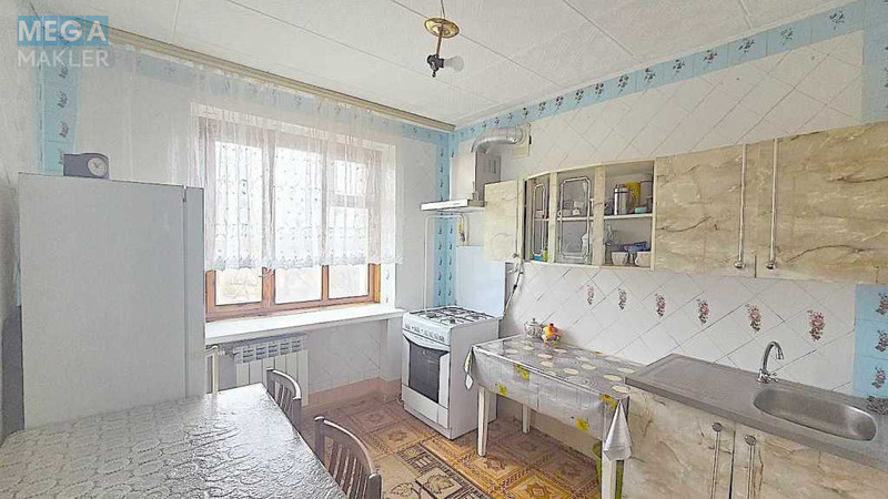 Продаж 3 кімнатної квартири (60/?/7), 5 пов. 5 пов. будинку, <a class="location-link" href="/borispol/" title="Недвижимость Бориспіль">Бориспіль</a>, Глебова, 1 (изображение 1)