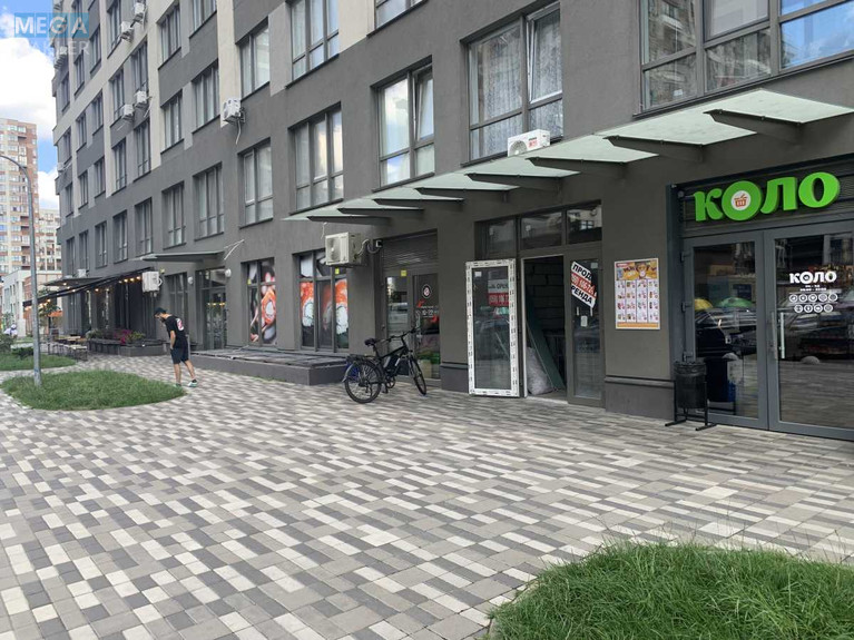 Продаж комерційної нерухомості, 72&nbsp;кв.м, под офис, <a class="location-link" href="/kiev/" title="Недвижимость Київ">Київ</a>, <a class="location-link" href="/kiev/podolskij/" title="Недвижимость Подільський район">Подільський р-н</a>, Олександра Олеся вул., 4А (изображение 1)