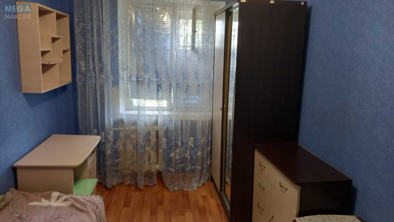 Продаж 5 кімнатної квартири (50/?/?), 3 пов. 5 пов. будинку, <a class="location-link" href="/odessa/" title="Недвижимость Одеса">Одеса</a>, <a class="location-link" href="/odessa/suvorovskij/" title="Недвижимость Суворовський район">Суворовський р-н</a>, 7-я Пересыпская, 9 (изображение 1)