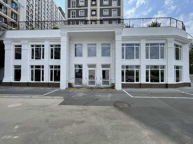 Оренда комерційної нерухомості, 590 кв.м, под магазин, <a class="location-link" href="/kiev/" title="Недвижимость Київ">Київ</a>, <a class="location-link" href="/kiev/goloseevskij/" title="Недвижимость Голосіївський район">Голосіївський р-н</a>, Михайла Максимовича вул., 26 (изображение 1)