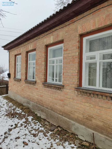 Продаж дома, 1 поверх, 66 кв.м, 4 кімнати, ділянка 4 сотки, <a class="location-link" href="/smela/" title="Недвижимость Сміла">Сміла</a>, Тургенєва (изображение 1)