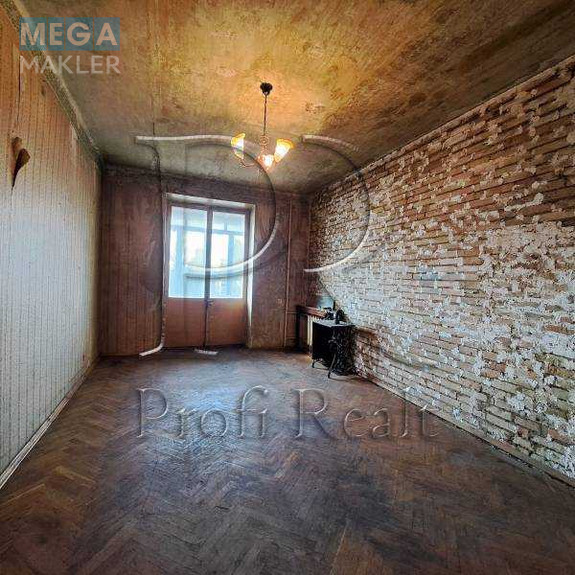 Продаж 2 кімнатної квартири (57/42/8), 5 пов. 5 пов. будинку, <a class="location-link" href="/kiev/" title="Недвижимость Київ">Київ</a>, <a class="location-link" href="/kiev/solomenskij/" title="Недвижимость Солом'янський район">Солом'янський р-н</a>, Чоколівський бульвар, 32 (изображение 1)