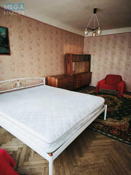 Оренда 2 кімнатної квартири, <a class="location-link" href="/kiev/" title="Недвижимость Київ">Київ</a>, <a class="location-link" href="/kiev/dneprovskij/" title="Недвижимость Дніпровський район">Дніпровський р-н</a>, Русановский бульв., 5 (изображение 1)