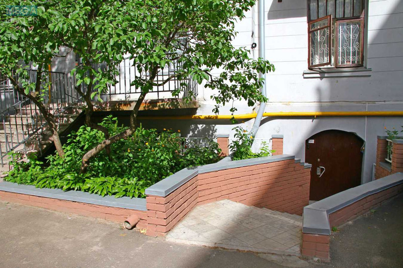 Оренда комерційної нерухомості, 85 кв.м, под офис, <a class="location-link" href="/kiev/" title="Недвижимость Київ">Київ</a>, <a class="location-link" href="/kiev/shevchenkovskij/" title="Недвижимость Шевченківський район">Шевченківський р-н</a>, Січових Стрільців вул., 58/2в (изображение 1)