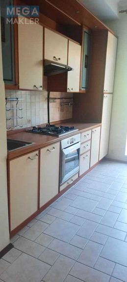 Продаж 2 кімнатної квартири (81/49/13,4), 4 пов. 6 пов. будинку, <a class="location-link" href="/kiev/" title="Недвижимость Київ">Київ</a>, <a class="location-link" href="/kiev/pecherskij/" title="Недвижимость Печерський район">Печерський р-н</a>, Шелковичная ул., 32/34 (изображение 1)
