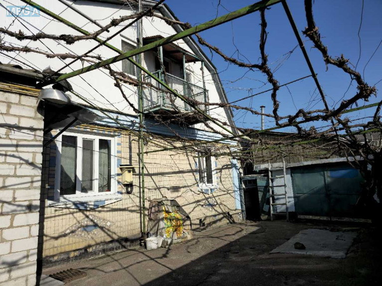 Продаж дома, 2 поверху, 78 кв.м, 3 кімнати, ділянка 8 соток, <a class="location-link" href="/brovary/" title="Недвижимость Бровари">Бровари</a>, Пластунська (изображение 1)