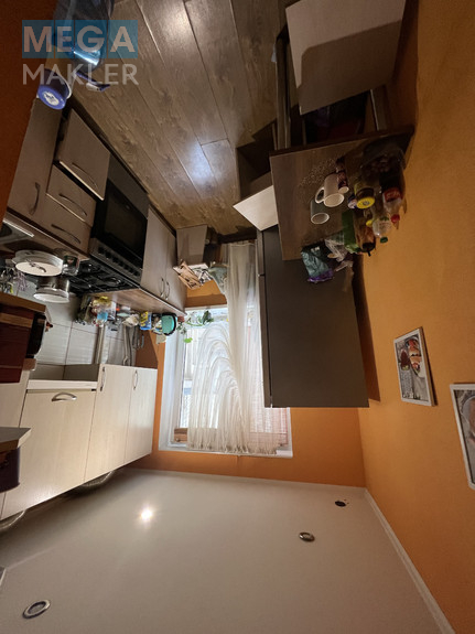 Продаж 3 кімнатної квартири (48/27/6), 1 пов. 5 пов. будинку, <a class="location-link" href="/krivoj-rog/" title="Недвижимость Кривий Ріг">Кривий Ріг</a>, <a class="location-link" href="/krivoj-rog/dzerzhinskij/" title="Недвижимость Дзержинський район">Дзержинський р-н</a>, Бизова (изображение 1)