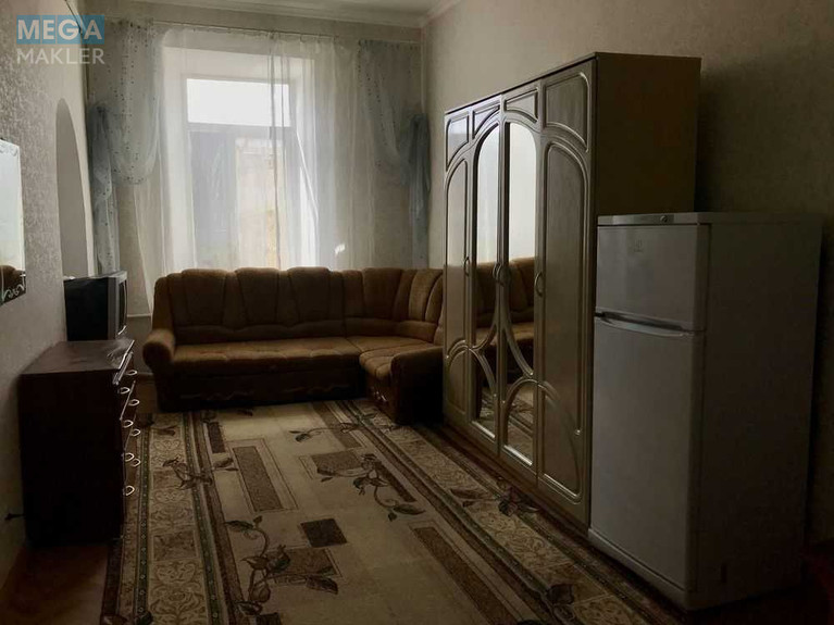 Оренда кімнати (підселення), <a class="location-link" href="/odessa/" title="Недвижимость Одеса">Одеса</a>, <a class="location-link" href="/odessa/primorskij/" title="Недвижимость Приморський район">Приморський р-н</a>, Новосельского, 91 (изображение 1)