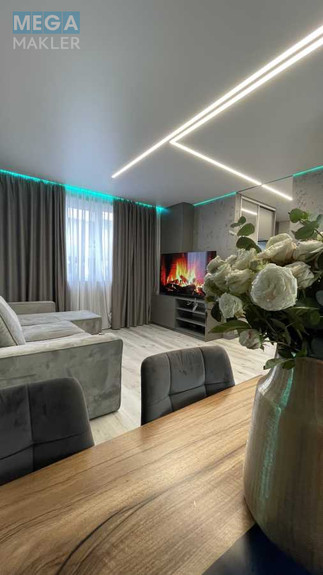 Продаж 2 кімнатної квартири (76/40/25), 2 пов. 2 пов. будинку, <a class="location-link" href="/borispol/" title="Недвижимость Бориспіль">Бориспіль</a>, янаа (изображение 1)