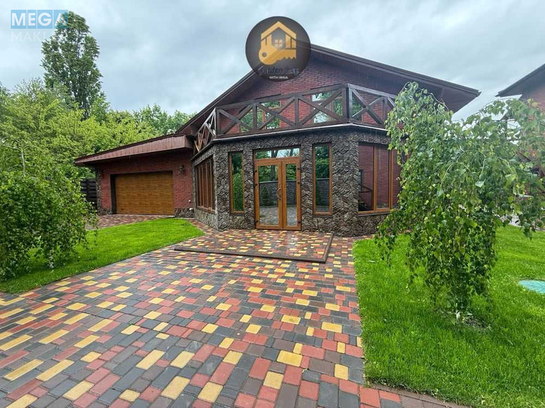 Продаж дома, 2 поверху, 400 кв.м, 13 кімнат, ділянка 12 соток, <a class="location-link" href="/petrovskoe-selo-kv-borispolskij-rajon/" title="Недвижимость Петропавлівське">Петропавловское</a>, центральна (изображение 1)