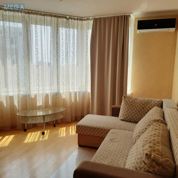Оренда 2 кімнатної квартири, <a class="location-link" href="/kiev/" title="Недвижимость Київ">Київ</a>, <a class="location-link" href="/kiev/darnickij/" title="Недвижимость Дарницький район">Дарницький р-н</a>, Харківське шосе, 152 (изображение 1)