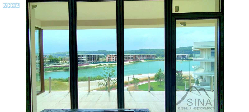 Продаж 3 кімнатної квартири (102/41/35), 4 пов. 4 пов. будинку, <a class="location-link" href="/podgorcy-selo/" title="Недвижимость Підгірці">Підгірці</a>, Паркова, 11 (изображение 1)