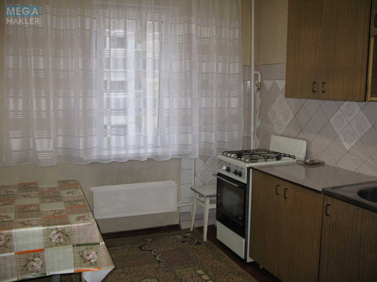 Оренда 1 кімнатної квартири, <a class="location-link" href="/kiev/" title="Недвижимость Київ">Київ</a>, <a class="location-link" href="/kiev/desnyanskij/" title="Недвижимость Деснянський район">Деснянський р-н</a>, Милославська вул. (изображение 1)