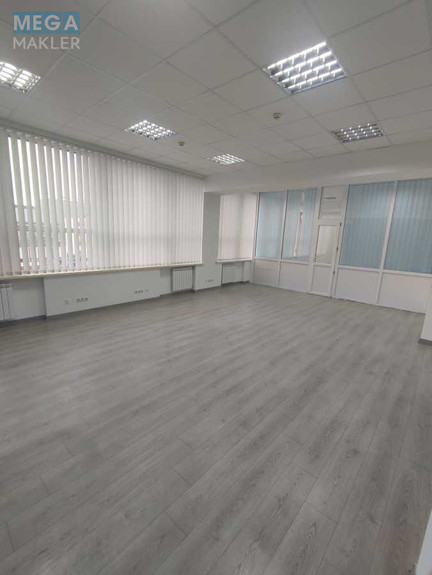 Оренда комерційної нерухомості, 70 кв.м, под офис, <a class="location-link" href="/kiev/" title="Недвижимость Київ">Київ</a>, <a class="location-link" href="/kiev/dneprovskij/" title="Недвижимость Дніпровський район">Дніпровський р-н</a>, Евгения Сверстюка ул., 11 (изображение 1)