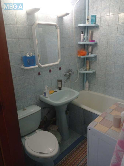Продаж 3 кімнатної квартири (59/44/5,7), 2 пов. 5 пов. будинку, <a class="location-link" href="/kharkov/" title="Недвижимость Харків">Харків</a>, <a class="location-link" href="/kharkov/ordzhonikidzevskij/" title="Недвижимость Індустріальний (Орджонікідзевський) район">Індустріальний (Орджонікідзевський) р-н</a>, Генерала Момота, 10 (изображение 1)