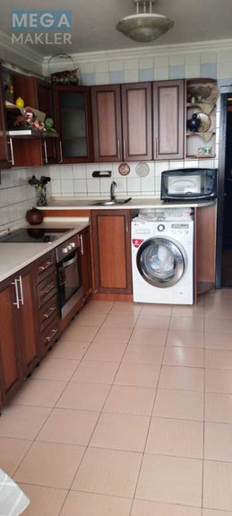 Оренда кімнати (підселення), <a class="location-link" href="/kiev/" title="Недвижимость Київ">Київ</a>, <a class="location-link" href="/kiev/dneprovskij/" title="Недвижимость Дніпровський район">Дніпровський р-н</a>, Сосницька вул., 10 (изображение 1)