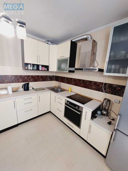 Оренда 1 кімнатної квартири, <a class="location-link" href="/kiev/" title="Недвижимость Київ">Київ</a>, <a class="location-link" href="/kiev/goloseevskij/" title="Недвижимость Голосіївський район">Голосіївський р-н</a>, Степана Рудницкого ул., 3/7 (изображение 1)