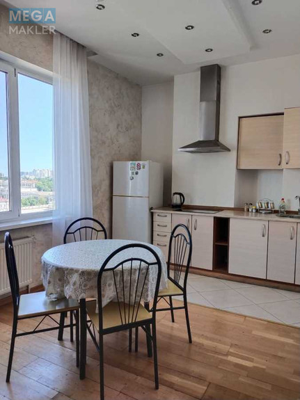 Оренда 1 кімнатної квартири, <a class="location-link" href="/odessa/" title="Недвижимость Одеса">Одеса</a>, <a class="location-link" href="/odessa/primorskij/" title="Недвижимость Приморський район">Приморський р-н</a>, Екатерининская, 90 (изображение 1)