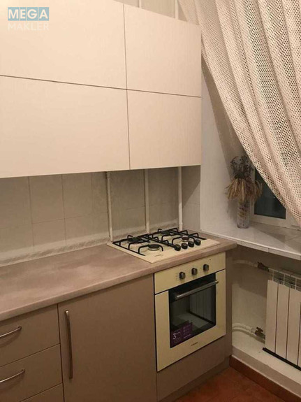 Оренда 2 кімнатної квартири, <a class="location-link" href="/kiev/" title="Недвижимость Київ">Київ</a>, <a class="location-link" href="/kiev/shevchenkovskij/" title="Недвижимость Шевченківський район">Шевченківський р-н</a>, Симона Петлюры ул., 8 (изображение 1)