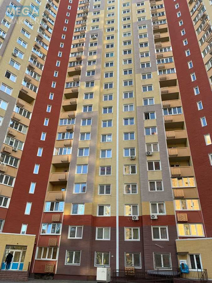 Новобудова, 25 поверхів, <a class="location-link" href="/kiev/" title="Недвижимость Київ">Київ</a>, <a class="location-link" href="/kiev/goloseevskij/" title="Недвижимость Голосіївський район">Голосіївський р-н</a>, Маршала Конева ул., 5Б (изображение 1)