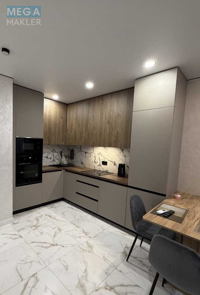 Оренда 1 кімнатної квартири, <a class="location-link" href="/kiev/" title="Недвижимость Київ">Київ</a>, <a class="location-link" href="/kiev/podolskij/" title="Недвижимость Подільський район">Подільський р-н</a>, Европейского Союза просп. (изображение 1)