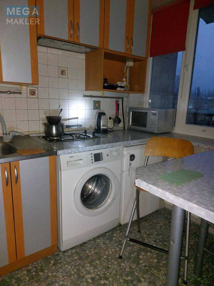 Оренда 1 кімнатної квартири, <a class="location-link" href="/kiev/" title="Недвижимость Київ">Київ</a>, <a class="location-link" href="/kiev/pecherskij/" title="Недвижимость Печерський район">Печерський р-н</a>, Бастіонний пров., 5 (изображение 1)