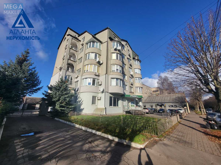 Оренда 5 кімнатної квартири, <a class="location-link" href="/lutsk/" title="Недвижимость Луцьк">Луцьк</a>, Стрілецька, 21 (изображение 1)