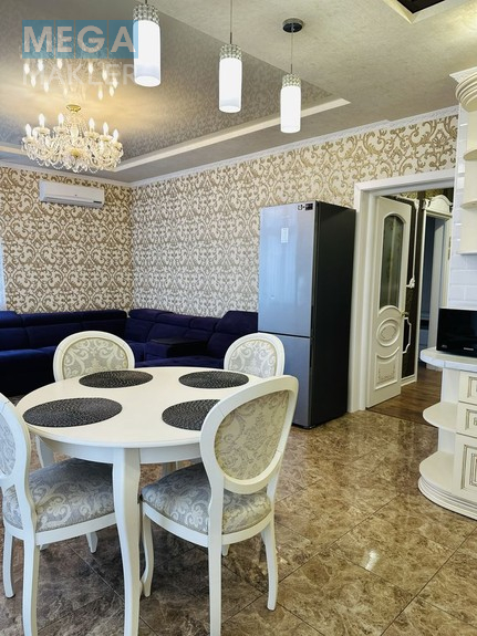 Оренда 2 кімнатної квартири, люкс, <a class="location-link" href="/kharkov/" title="Недвижимость Харків">Харків</a>, <a class="location-link" href="/kharkov/oktyabrskij/" title="Недвижимость Новобаварський (Жовтневий) район">Новобаварський (Жовтневий) р-н</a>, Григорівське шосе, 55 ( <img src="https://megamakler.com.ua/metro/ff0000.gif" alt="" class="metro" /> м. Холодная гора, 2 хв ) (изображение 1)