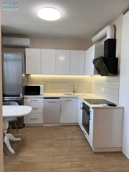 Оренда 1 кімнатної квартири, <a class="location-link" href="/kiev/" title="Недвижимость Київ">Київ</a>, <a class="location-link" href="/kiev/podolskij/" title="Недвижимость Подільський район">Подільський р-н</a>, Семьи Кристеров ул., 20-б (изображение 1)