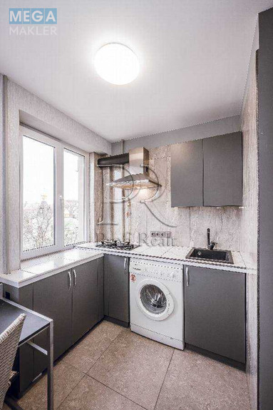 Продаж 1 кімнатної квартири (23/13/4), 6 пов. 9 пов. будинку, <a class="location-link" href="/kiev/" title="Недвижимость Київ">Київ</a>, <a class="location-link" href="/kiev/pecherskij/" title="Недвижимость Печерський район">Печерський р-н</a>, Рибальська вулиця, 3 (изображение 1)