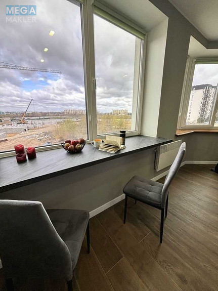 Продаж 1 кімнатної квартири (27/?/8), 3 пов. 4 пов. будинку, <a class="location-link" href="/sofievskaya-borshagovka/" title="Недвижимость Софіївська Борщагівка">Софіївська Борщагівка</a>, Героїв Небесної Сотні, 16/10 (изображение 1)