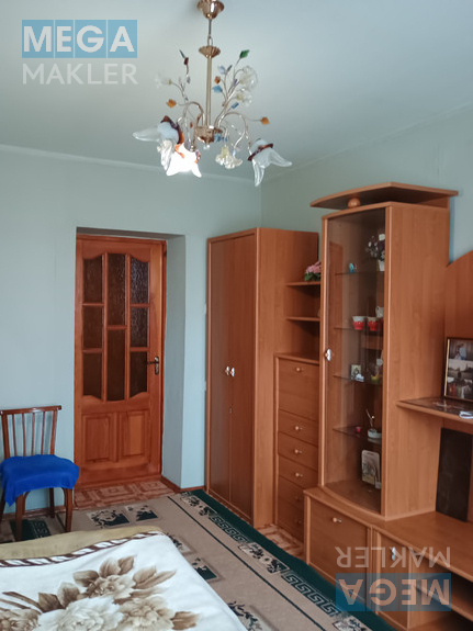 Продаж 3 кімнатної квартири (77/44/10), 4 пов. 5 пов. будинку, <a class="location-link" href="/gostomel/" title="Недвижимость Гостомель">Гостомель</a>, Свято-Покровська (изображение 1)