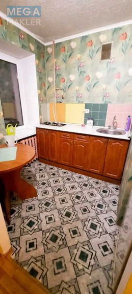 Оренда 1 кімнатної квартири, <a class="location-link" href="/kiev/" title="Недвижимость Київ">Київ</a>, <a class="location-link" href="/kiev/podolskij/" title="Недвижимость Подільський район">Подільський р-н</a>, Петропавловская ул., 13/8 (изображение 1)