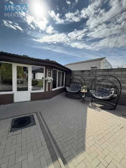 Продаж дома, 1 поверх, 130 кв.м, 5 кімнат, ділянка 12 соток, <a class="location-link" href="/belaya-tserkov/" title="Недвижимость Біла Церква">Біла Церква</a>, Степана Бандери (изображение 1)
