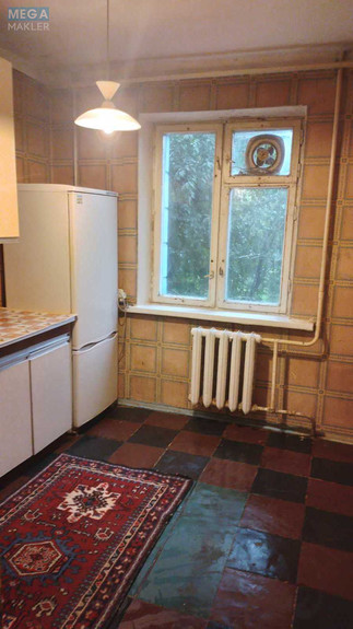 Продаж 1 кімнатної квартири (36/19/7), 2 пов. 9 пов. будинку, <a class="location-link" href="/kiev/" title="Недвижимость Київ">Київ</a>, <a class="location-link" href="/kiev/svyatoshinskij/" title="Недвижимость Святошинський район">Святошинський р-н</a>, Генерала Потапова вул., 10а (изображение 1)