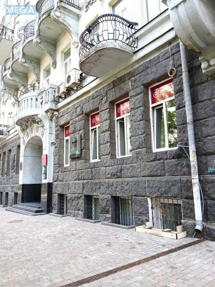 Продаж 2 кімнатної квартири (71/43/13), 4 пов. 5 пов. будинку, <a class="location-link" href="/kiev/" title="Недвижимость Київ">Київ</a>, <a class="location-link" href="/kiev/shevchenkovskij/" title="Недвижимость Шевченківський район">Шевченківський р-н</a>, Пушкинская ул., 21 (изображение 1)