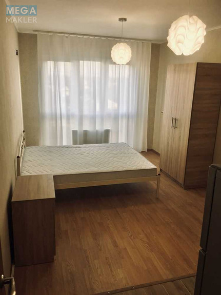 Оренда 1 кімнатної квартири, <a class="location-link" href="/kiev/" title="Недвижимость Київ">Київ</a>, <a class="location-link" href="/kiev/svyatoshinskij/" title="Недвижимость Святошинський район">Святошинський р-н</a>, Стеценка вул., 75д (изображение 1)