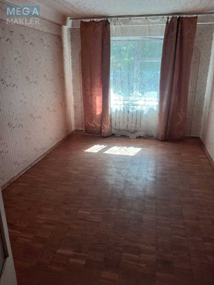 Продаж 3 кімнатної квартири (60/42/7), 1 пов. 9 пов. будинку, <a class="location-link" href="/kiev/" title="Недвижимость Київ">Київ</a>, <a class="location-link" href="/kiev/desnyanskij/" title="Недвижимость Деснянський район">Деснянський р-н</a>, Лісовий просп. (изображение 1)
