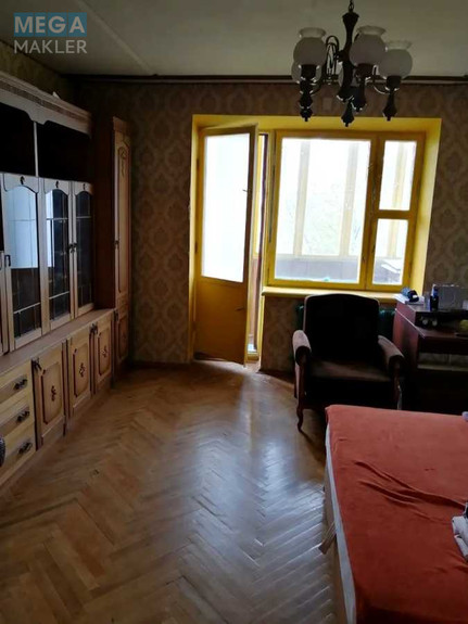 Оренда кімнати (підселення), <a class="location-link" href="/kiev/" title="Недвижимость Київ">Київ</a>, <a class="location-link" href="/kiev/shevchenkovskij/" title="Недвижимость Шевченківський район">Шевченківський р-н</a>, Дегтярівська вул., 6 (изображение 1)