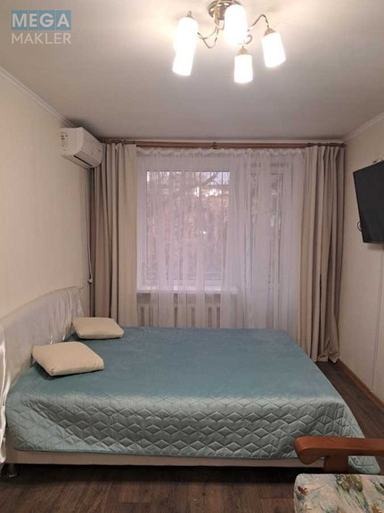 Оренда 1 кімнатної квартири, <a class="location-link" href="/odessa/" title="Недвижимость Одеса">Одеса</a>, <a class="location-link" href="/odessa/primorskij/" title="Недвижимость Приморський район">Приморський р-н</a>, Княжеский переулок, 34 (изображение 1)