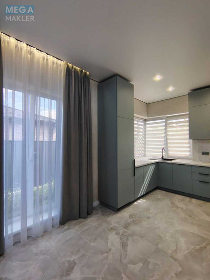 Продаж дома, 1 поверх, 95 кв.м, 4 кімнати, ділянка 5 соток, <a class="location-link" href="/kryachki/" title="Недвижимость Крячки">Крячки</a>, Центральна (изображение 1)