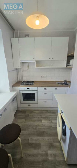 Оренда 3 кімнатної квартири, <a class="location-link" href="/kiev/" title="Недвижимость Київ">Київ</a>, <a class="location-link" href="/kiev/pecherskij/" title="Недвижимость Печерський район">Печерський р-н</a>, Леси Украинки бульв., 24 (изображение 1)