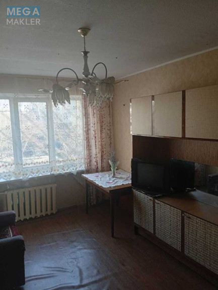 Оренда 3 кімнатної квартири, <a class="location-link" href="/kiev/" title="Недвижимость Київ">Київ</a>, <a class="location-link" href="/kiev/svyatoshinskij/" title="Недвижимость Святошинський район">Святошинський р-н</a>, Академіка Булаховського вул., 30а (изображение 1)