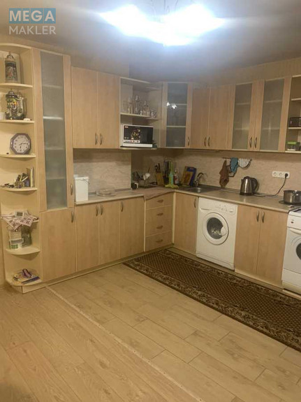 Оренда кімнати (підселення), <a class="location-link" href="/kiev/" title="Недвижимость Київ">Київ</a>, <a class="location-link" href="/kiev/darnickij/" title="Недвижимость Дарницький район">Дарницький р-н</a>, Євгена Харченка вул., 59 (изображение 1)