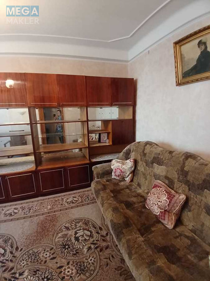 Оренда 2 кімнатної квартири, <a class="location-link" href="/kiev/" title="Недвижимость Київ">Київ</a>, <a class="location-link" href="/kiev/dneprovskij/" title="Недвижимость Дніпровський район">Дніпровський р-н</a>, Верховної Ради бульв., 27 (изображение 1)