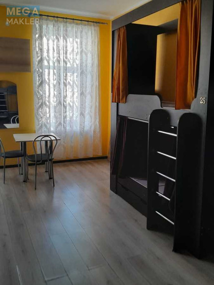 Оренда кімнати (підселення), <a class="location-link" href="/kiev/" title="Недвижимость Київ">Київ</a>, <a class="location-link" href="/kiev/shevchenkovskij/" title="Недвижимость Шевченківський район">Шевченківський р-н</a>, Симона Петлюры ул., 5 (изображение 1)