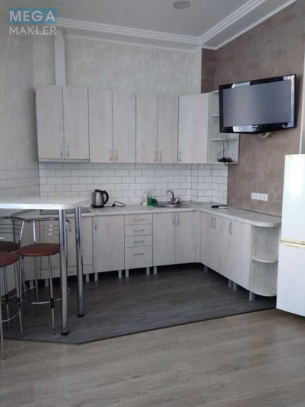 Оренда 1 кімнатної квартири, <a class="location-link" href="/kiev/" title="Недвижимость Київ">Київ</a>, <a class="location-link" href="/kiev/podolskij/" title="Недвижимость Подільський район">Подільський р-н</a>, Світлицького вул., 35 (изображение 1)