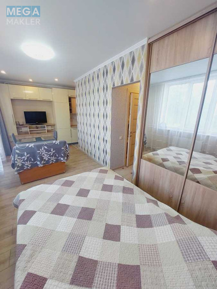 Оренда 1 кімнатної квартири, <a class="location-link" href="/kiev/" title="Недвижимость Київ">Київ</a>, <a class="location-link" href="/kiev/darnickij/" title="Недвижимость Дарницький район">Дарницький р-н</a>, Малоземельная ул., 75Б (изображение 1)