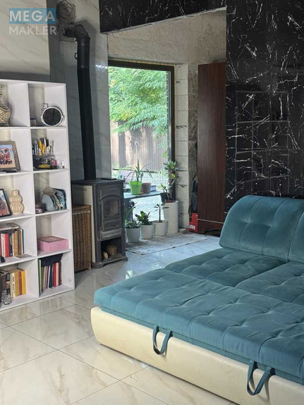 Продаж дома, 1 поверх, 123 кв.м, 3 кімнати, ділянка 8 соток, <a class="location-link" href="/kiev/" title="Недвижимость Київ">Київ</a>, <a class="location-link" href="/kiev/darnickij/" title="Недвижимость Дарницький район">Дарницький р-н</a>, Лісова вул. (изображение 1)