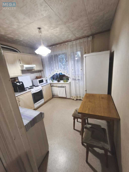 Продаж 1 кімнатної квартири (35/?/8,5), 2 пов. 16 пов. будинку, <a class="location-link" href="/kiev/" title="Недвижимость Київ">Київ</a>, <a class="location-link" href="/kiev/goloseevskij/" title="Недвижимость Голосіївський район">Голосіївський р-н</a>, Демеевская ул., 45а (изображение 1)